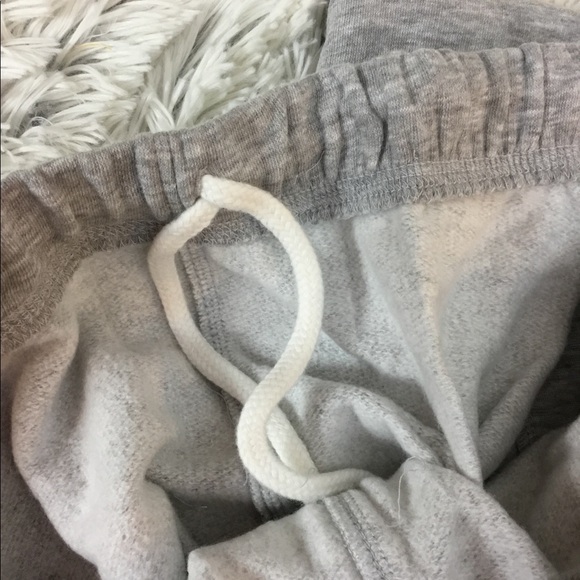 SO high rise lounge life oversized boyfriend jogger sweats gray fox heat… - Picture 3 of 16